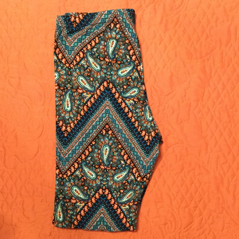 NEW Colorful Leggings